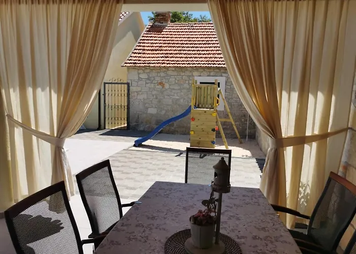 Giardino וילה Drinovci